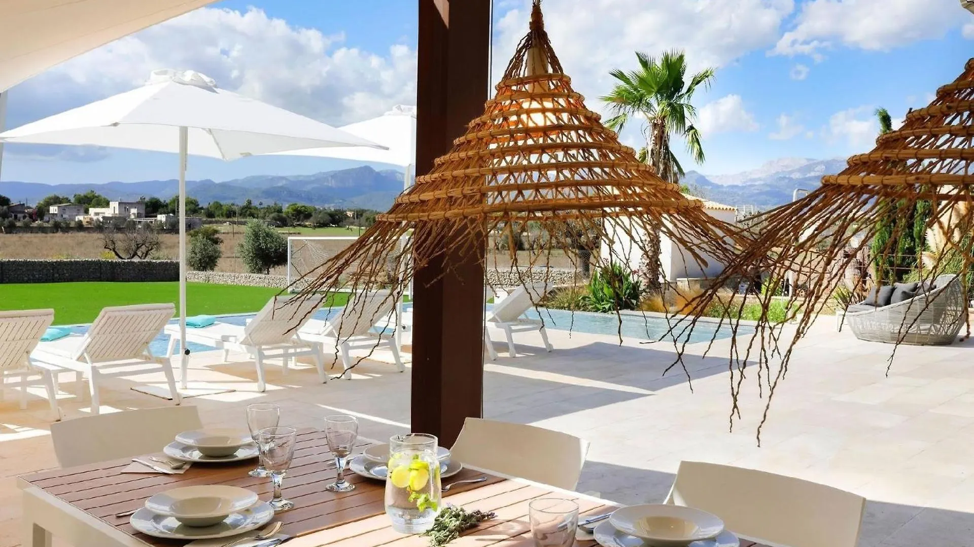 Luxurioese Finca Mit Pool In Inca Fuer 8 Personen Inca (Mallorca)